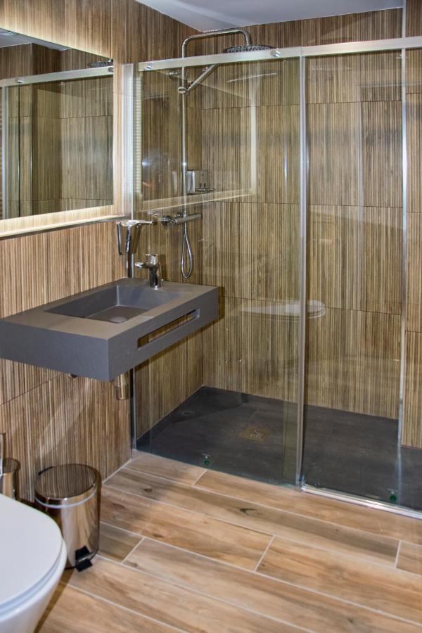 Aparthotel Essenzia De Castilla Aranda de Duero Ngoại thất bức ảnh
